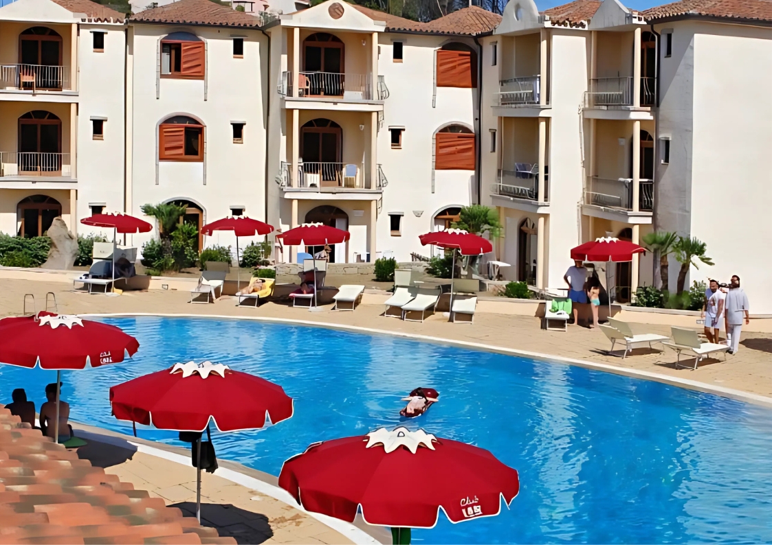 Foto Club Esse Posada Beach Resort