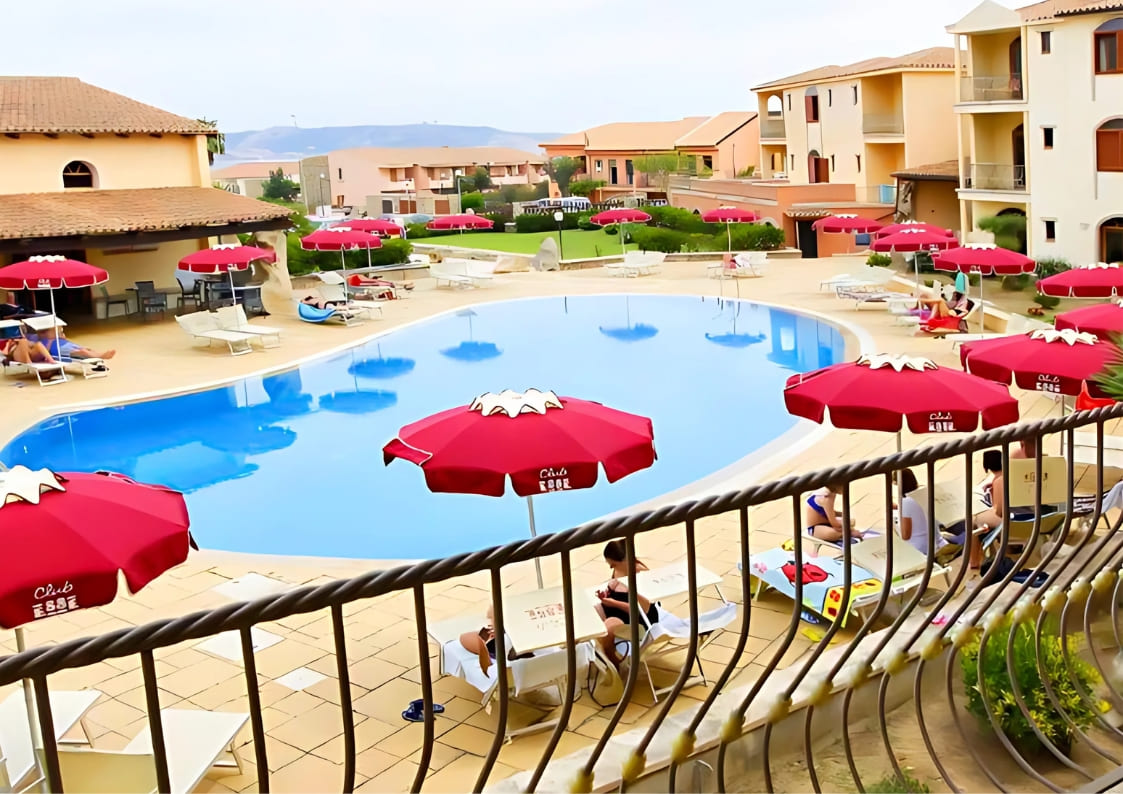Foto Club Esse Posada Beach Resort